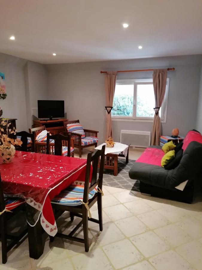 Gite Chez Pierrette Valence-sur-Baïse Esterno foto